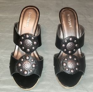 SEXY BLACK PLATFORM SLIDE, CORK HEEL - SIZE 12W